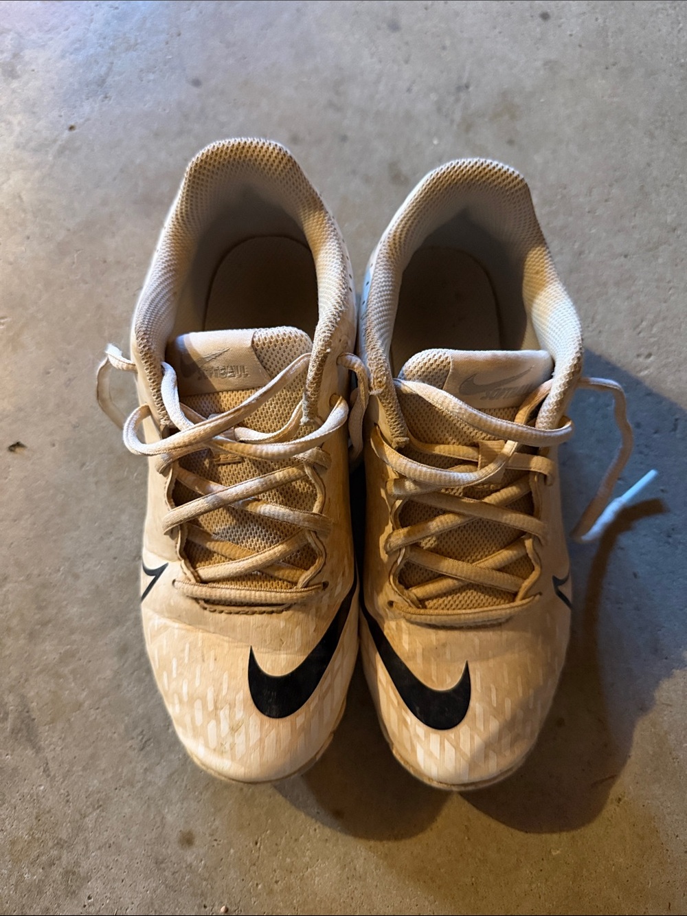 Nike Kids White softball cleats with Black Swooshes
